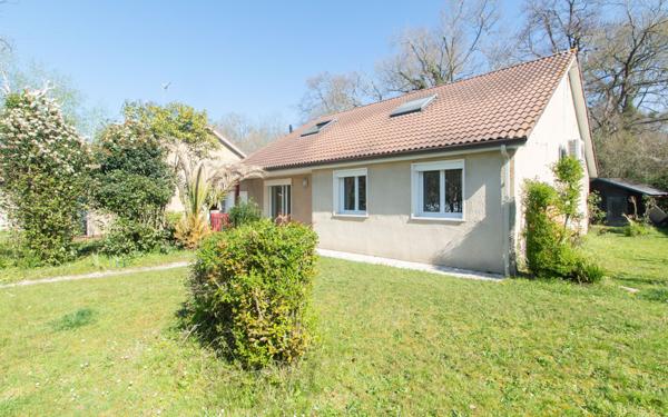 Maison à louer    5 pièces • 142,56 m2 Lons