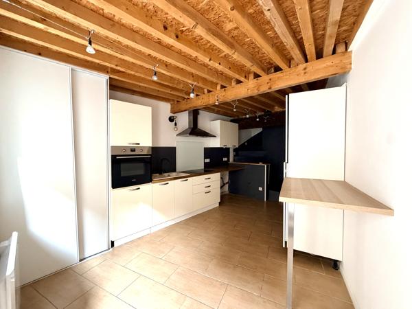 Maison de village située sur Lavalette