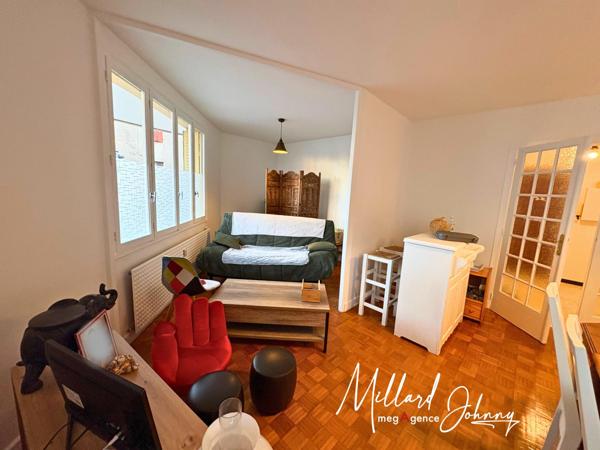 Appartement à MONTCEAU-LES-MINES, 71300 - 2 pièces 66m²