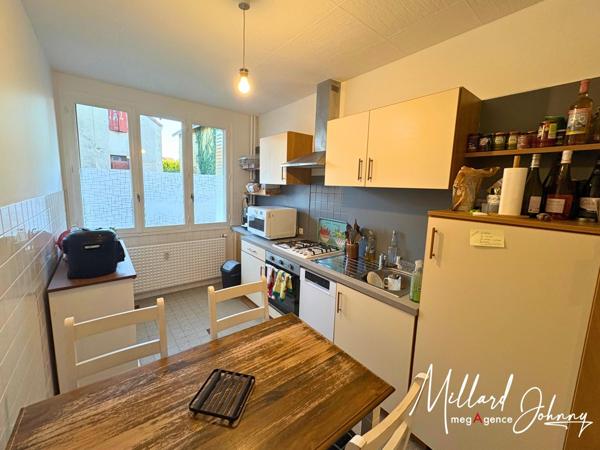 Appartement à MONTCEAU-LES-MINES, 71300 - 2 pièces 66m²