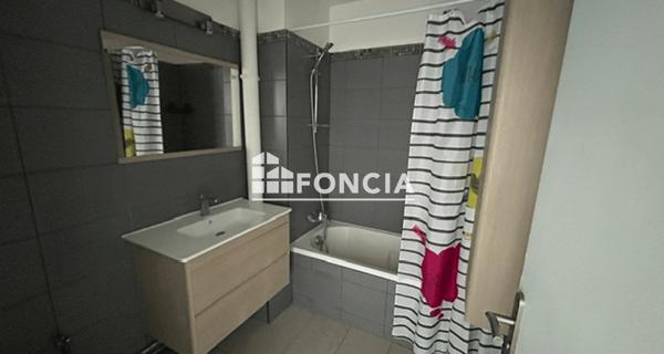 Location Appartement 4 pièces 69.02 m² - Créteil 94000