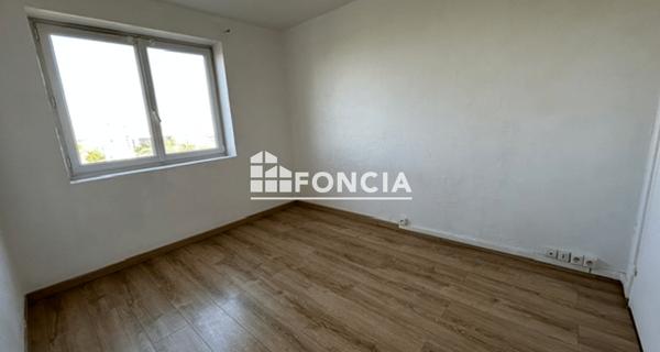 Location Appartement 4 pièces 69.02 m² - Créteil 94000