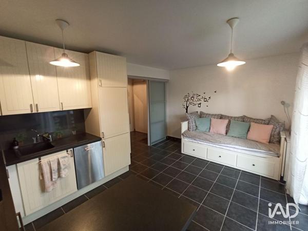 Location studio 27 m² Valenton