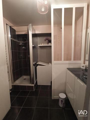 Location studio 27 m² Valenton