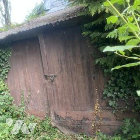 ENSEMBLE IMMOBILIER comprenant DEUX MAISONS à rénover 