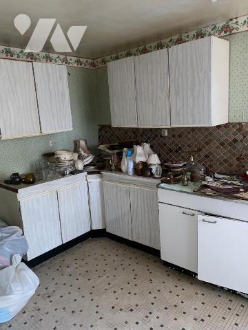 ENSEMBLE IMMOBILIER comprenant DEUX MAISONS à rénover 