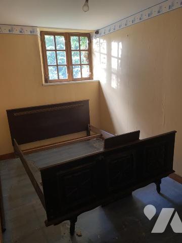 ENSEMBLE IMMOBILIER comprenant DEUX MAISONS à rénover 