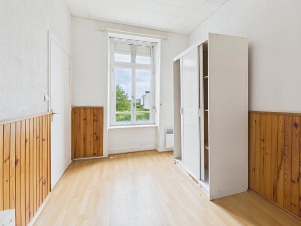 Appartement vue mer, à 100 m de la plage et la mer