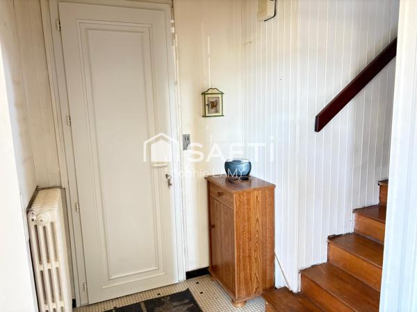 Maison jumelée accés terrasse et jardin de plain pied