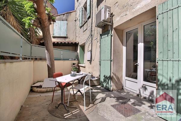 Maison Barbentane - 5 pièces - Dépendance - Cour privative