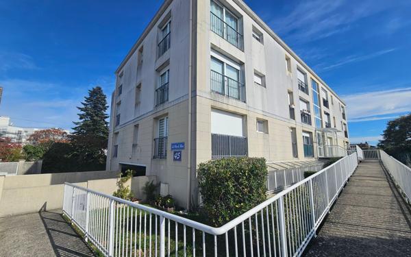 Appartement à louer    2 pièces • 39,10 m2 Royan