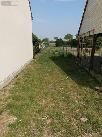 Terrain à Batir à vendre à Muides-sur-Loire dans le Loir-et-Cher (41500), ref : 12104/235