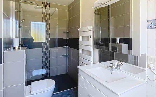 Maison à vendre    6 pièces •  Bergerac