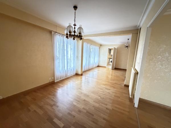 VASTE APPARTEMENT