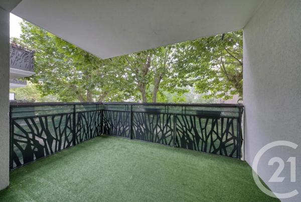 Appartement F4 à vendre  4 pièces - 73,15 m 2   VIGNEUX SUR SEINE  - 91