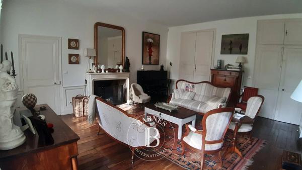 Poitiers, Manoir 6 Chambres -  328 m² à vendre