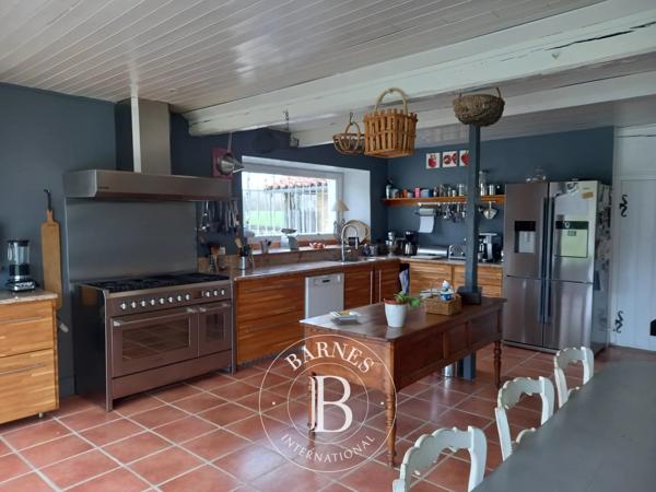 Poitiers, Manoir 6 Chambres -  328 m² à vendre