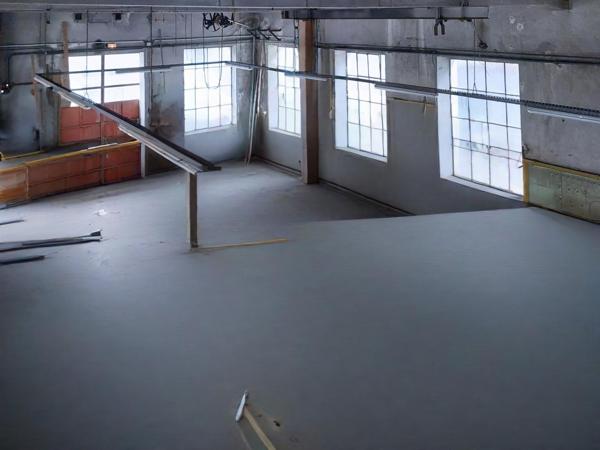 ENTREPOT INDUSTRIEL DE 480 M² A REHABILITER