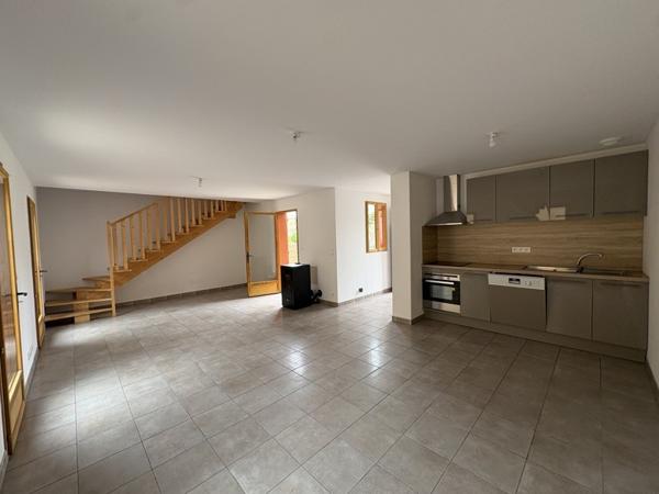 Maison à louer 790 € CC Gimont 3 p 77 m² DPE A