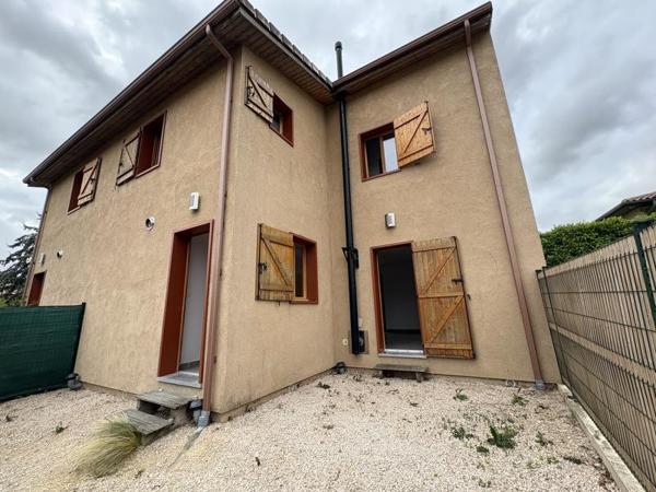 Maison à louer 790 € CC Gimont 3 p 77 m² DPE A