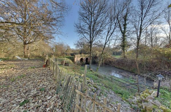 En quête d'une habitation originale et pleine de charmes ?