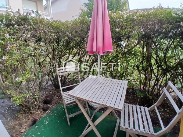 BEL APPARTEMENT DANS UNE JOLIE RESIDENCE