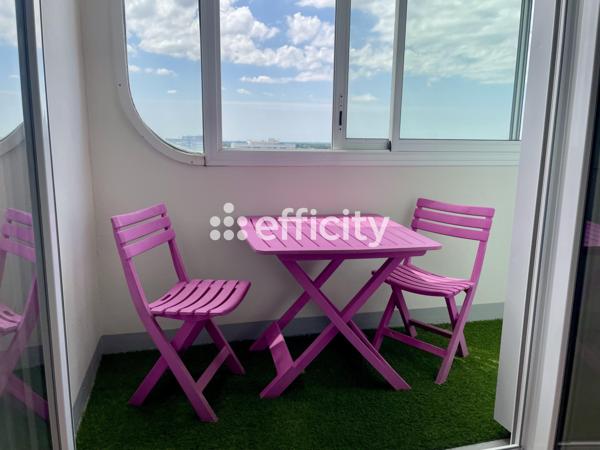 Appartement
         2 pièces
        - 67 m² 129 900 € *