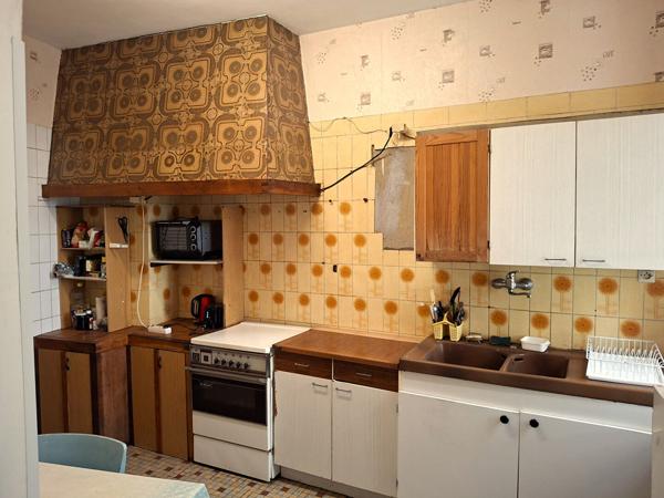 Maison 6 pièces 408 m2