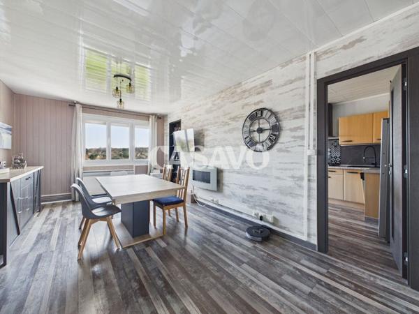 Vente Appartement 4 pièces de 74m² - 69800 Saint-Priest