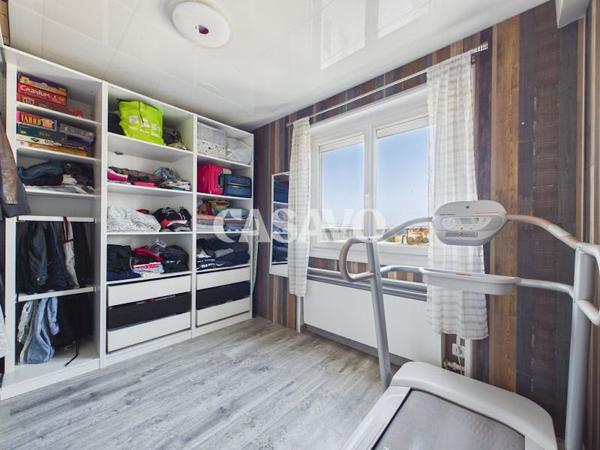Vente Appartement 4 pièces de 74m² - 69800 Saint-Priest