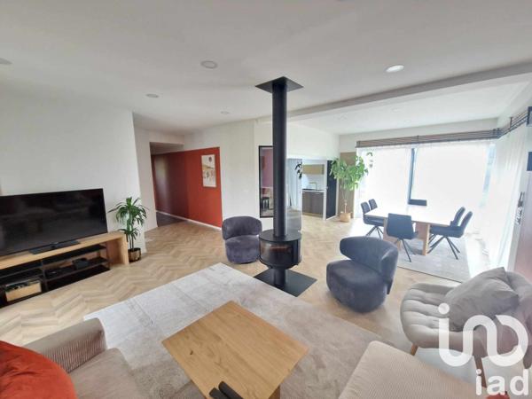 Maison 7 pièces de 151 m² à Corquilleroy (45120)