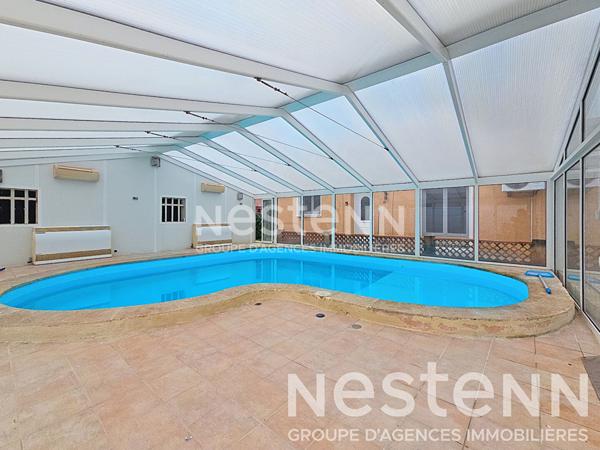 Maison Saint Martin De Crau plain pied avec piscine couverte