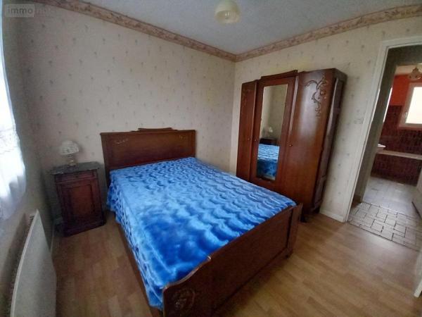 Maison à vendre à Domfront-en-Poiraie dans l'Orne (61700), ref : 61049-1043