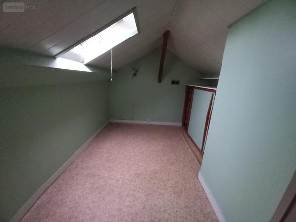 Maison à vendre à Domfront-en-Poiraie dans l'Orne (61700), ref : 61049-1043