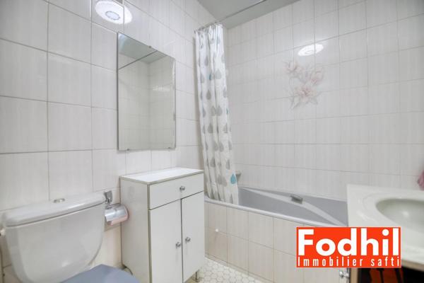 Châtenay-Malabry- Appartement Familial 4 pièces de 115 m² avec 3 chambres, un parking et une cave.