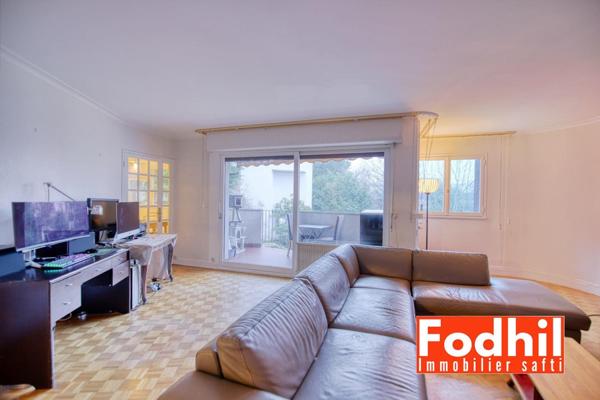 Châtenay-Malabry- Appartement Familial 4 pièces de 115 m² avec 3 chambres, un parking et une cave.