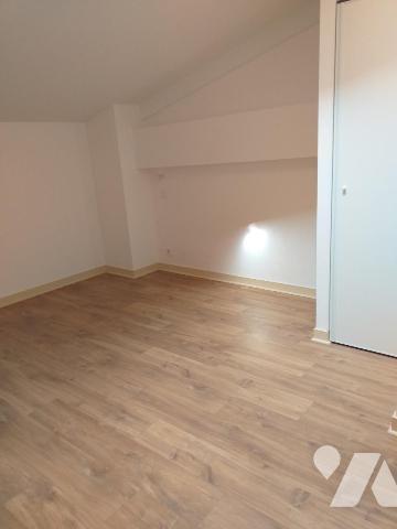 LIBRE! PARC POMPIDOU 270m² DE BUREAUX 1er et 2ème étage avec stationnement