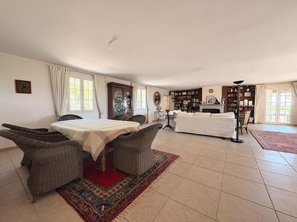 Maison Aragon 5 pièce(s)