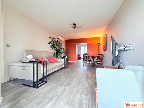 Appartement lumineux avec vue exceptionnelle sur le Cher et la ville de  Tours