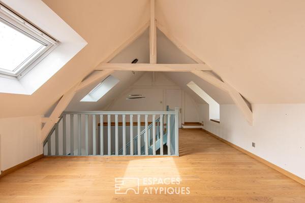 Maison Familiale et son jardin intimiste