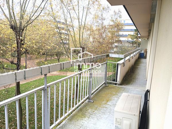 ANGERS JULES VERNE : APPARTEMENT T5 - SEJOUR - 3 CHAMBRES - ASCENSEUR - GARAGE