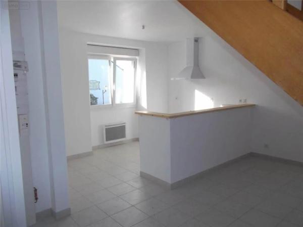 Location - Appartement Allaire 56350 4 pièces 64 m 2 250 m 2