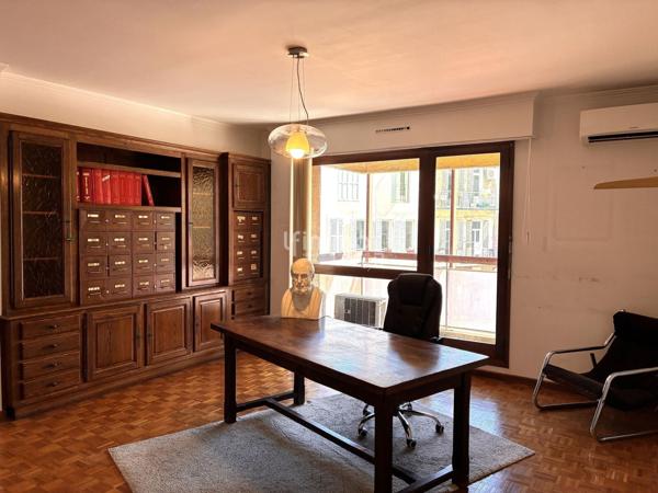 Place Castellane - Grand T2 57m2 - Balcon