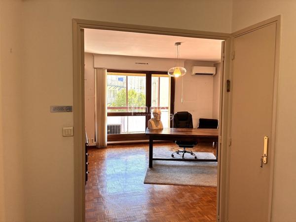 Place Castellane - Grand T2 57m2 - Balcon