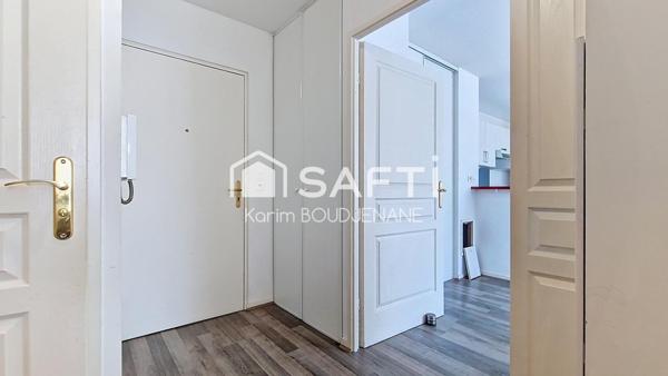 F3 de 64 M2, BALCON 2 CHAMBRES, PARKING