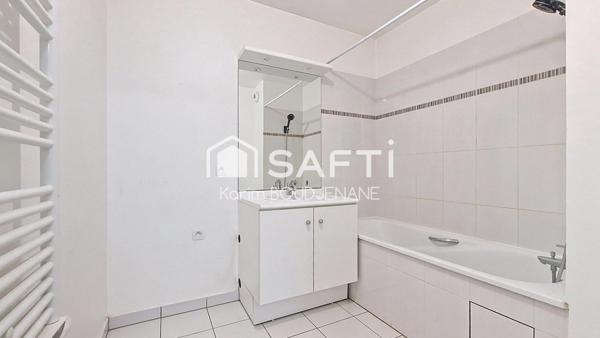 F3 de 64 M2, BALCON 2 CHAMBRES, PARKING