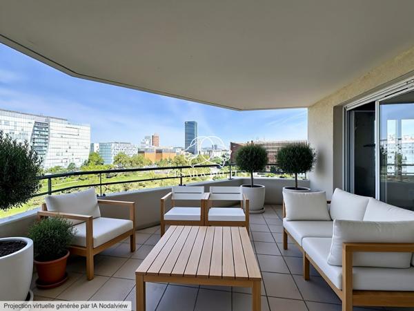 T3 + balcon sans vis à vis + cave + box