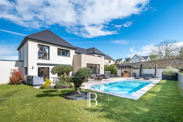 Orgeval, Maison 4 Chambres -  218 m² à vendre