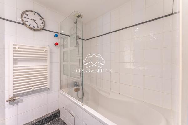 Appartement familial en dernier étage avec terrasse