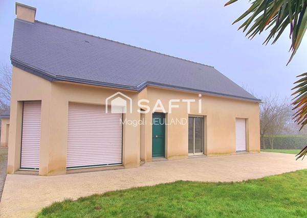 MAISON CONTEMPORAINE de PLAIN PIED de 124 M2 , TERRAIN 1360 M2, TRÈS BON ETAT